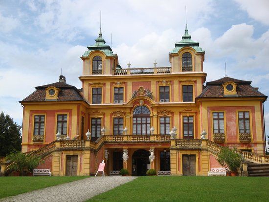 Schloss Favorite